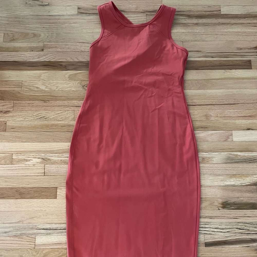 Lululemon Picnic Play Dress size 6